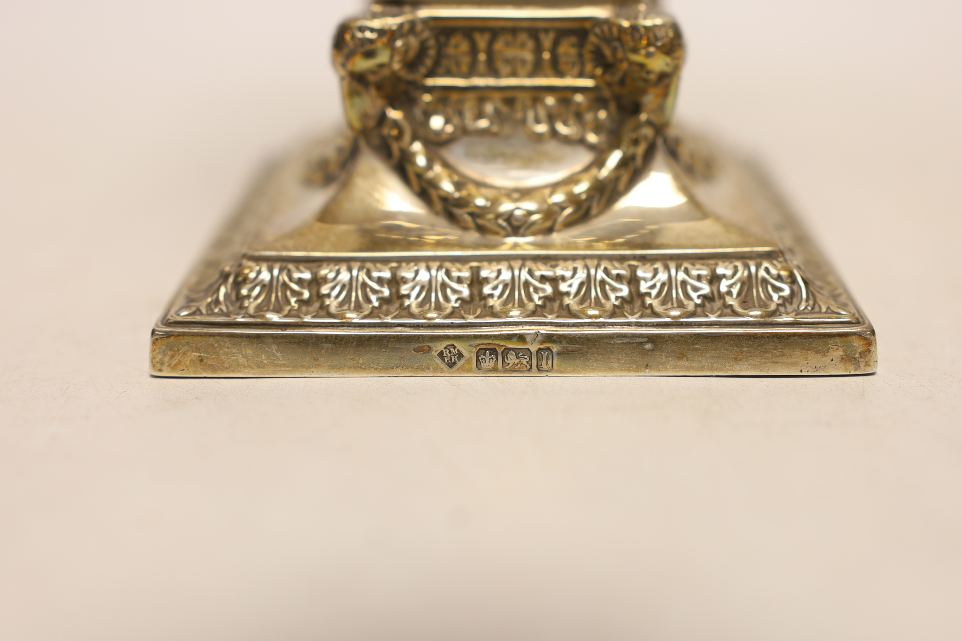 An Edwardian silver Corinthian column candlestick, by Martin, Hall & Co, Sheffield, 1903, 17.3cm, weighted.